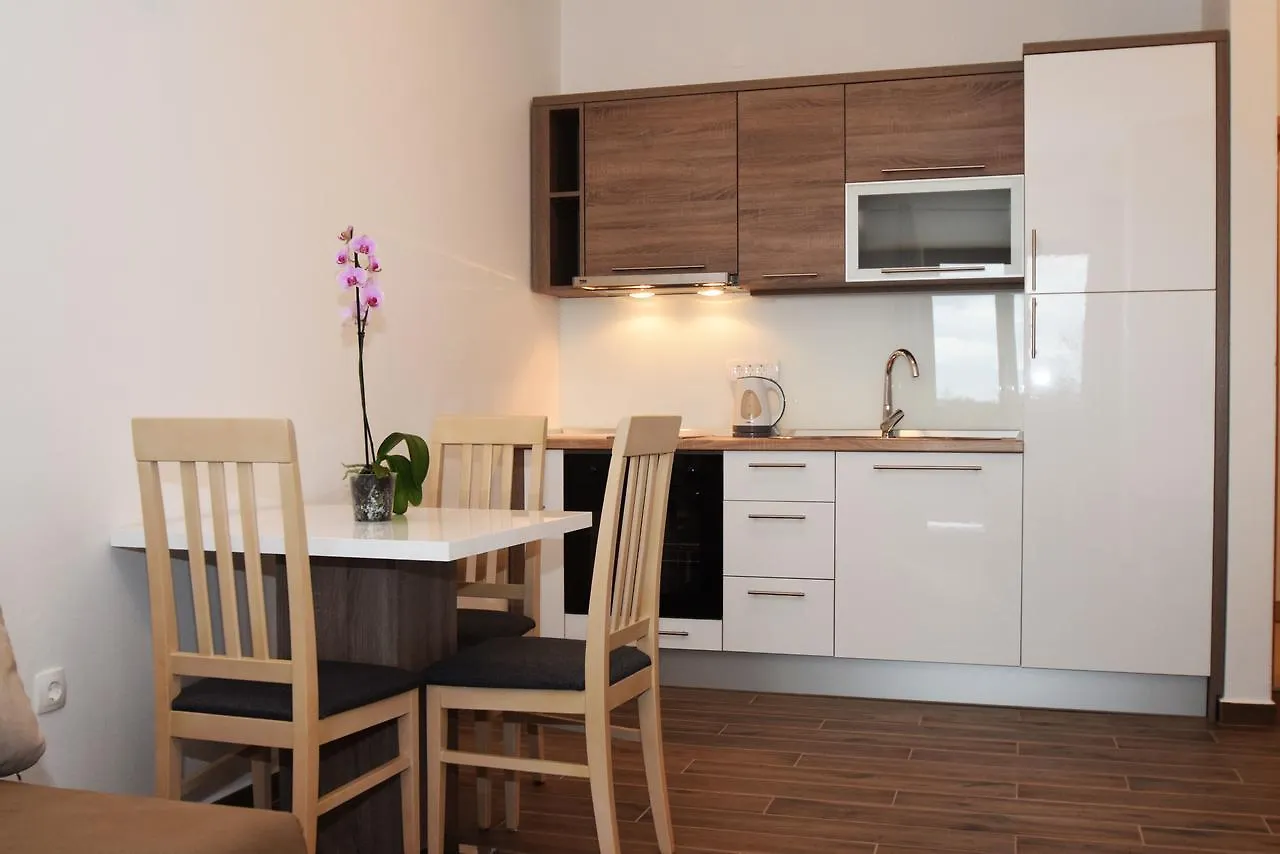 Apartments Paklenica Стариград-Пакленица
