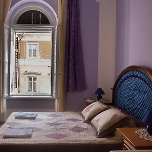 https://rooms-cristal-roche.primorje-gorskikotar.com