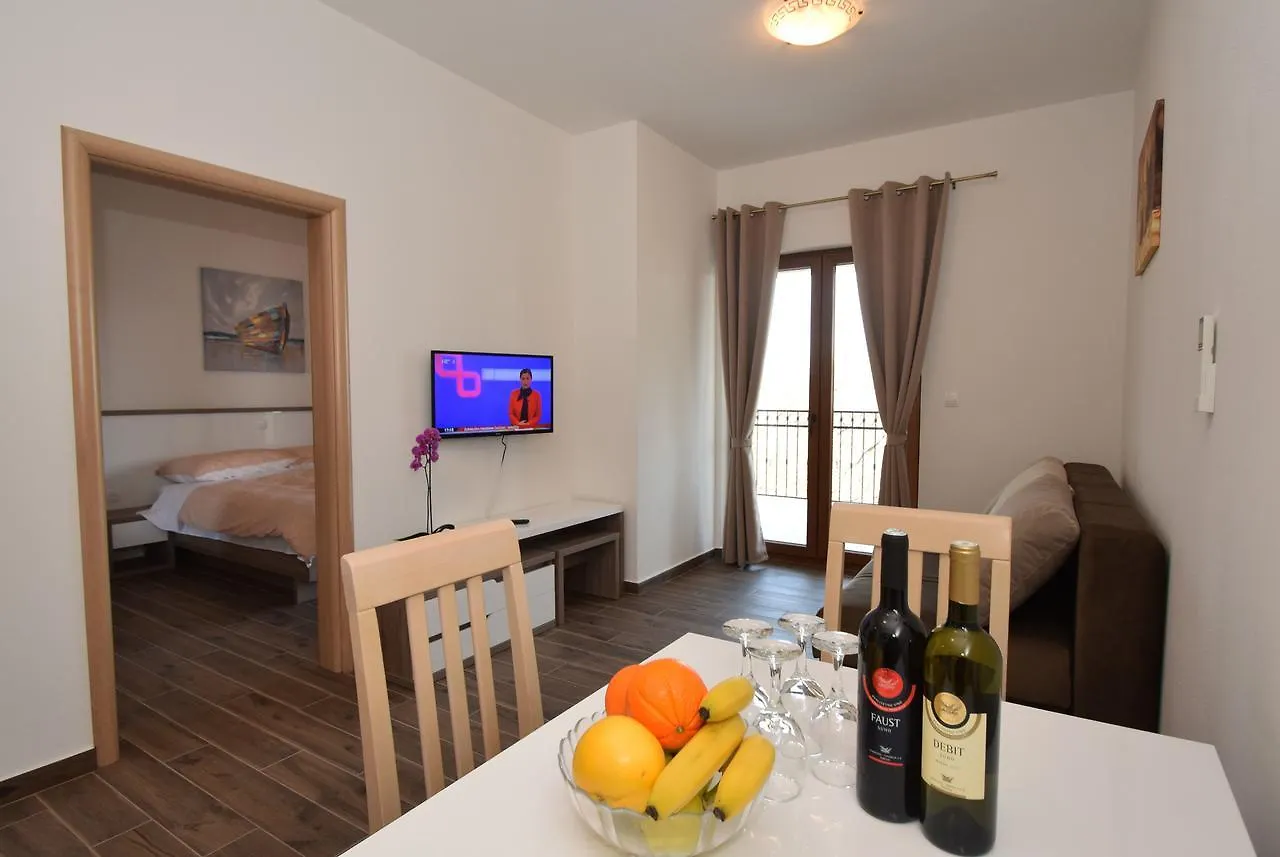 Couette-café Apartments Paklenica Starigrad Paklenica